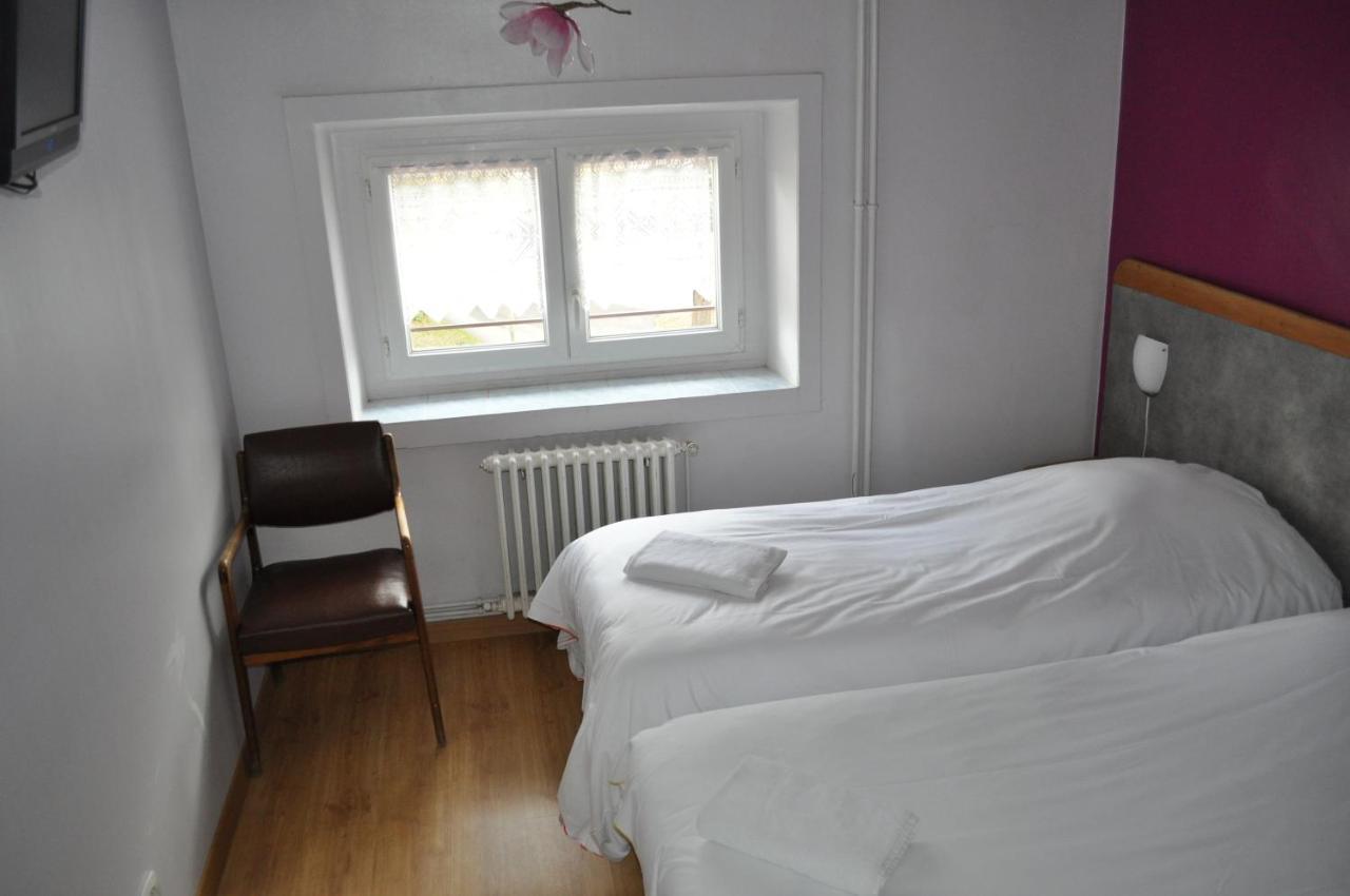 Domaine De La Barolliere Hotell Saint-Paul-en-Jarez Eksteriør bilde